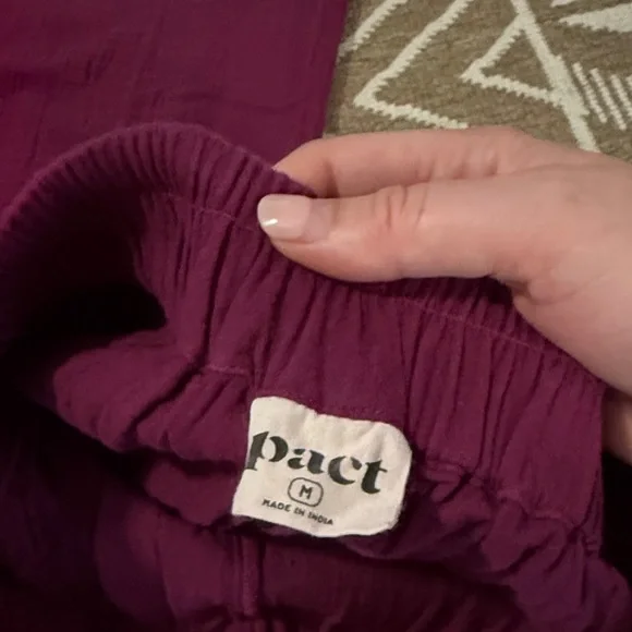 New PACT Coastal organic double gauze split hem wide leg Purple Pants Medium - Picture 3 of 5